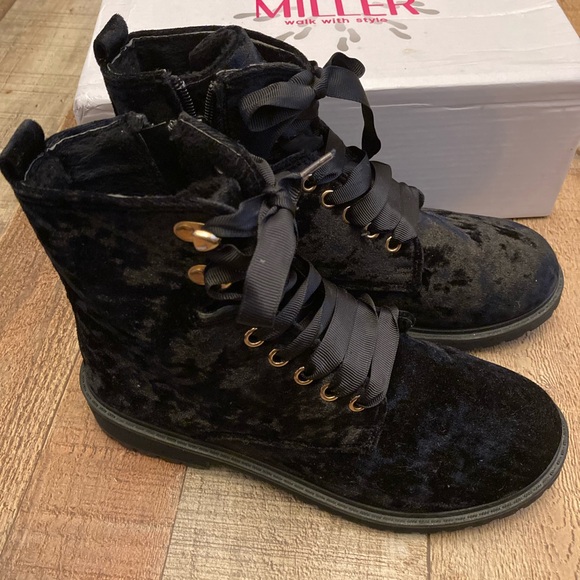 Olivia Miller Ribbon Lace Velvet Combat Boots - Picture 2 of 4